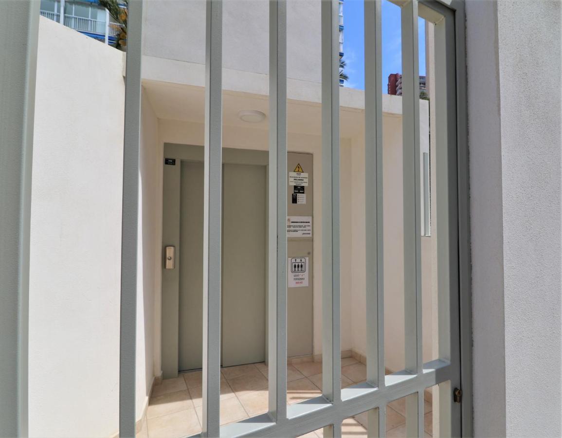 La Perla Benidorm Apartment Seaview & Pool Levante Beach ภายนอก รูปภาพ