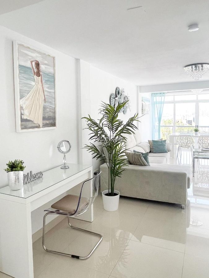 La Perla Benidorm Apartment Seaview & Pool Levante Beach ภายนอก รูปภาพ